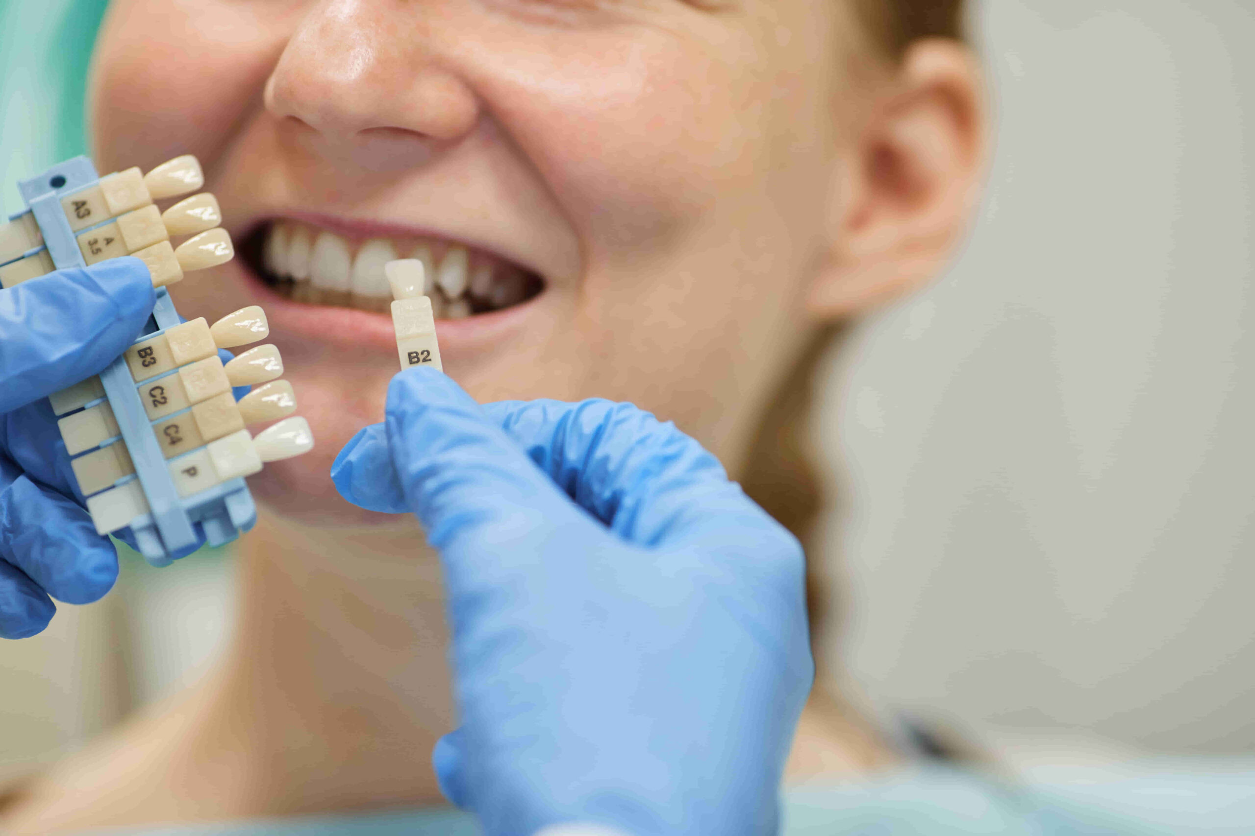 cuánto cuesta un implante de diente en Tijuana
